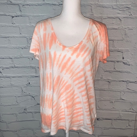 💕PINK by Victoria’s Secret, tie dyed t-shirt!🧡 Size L.